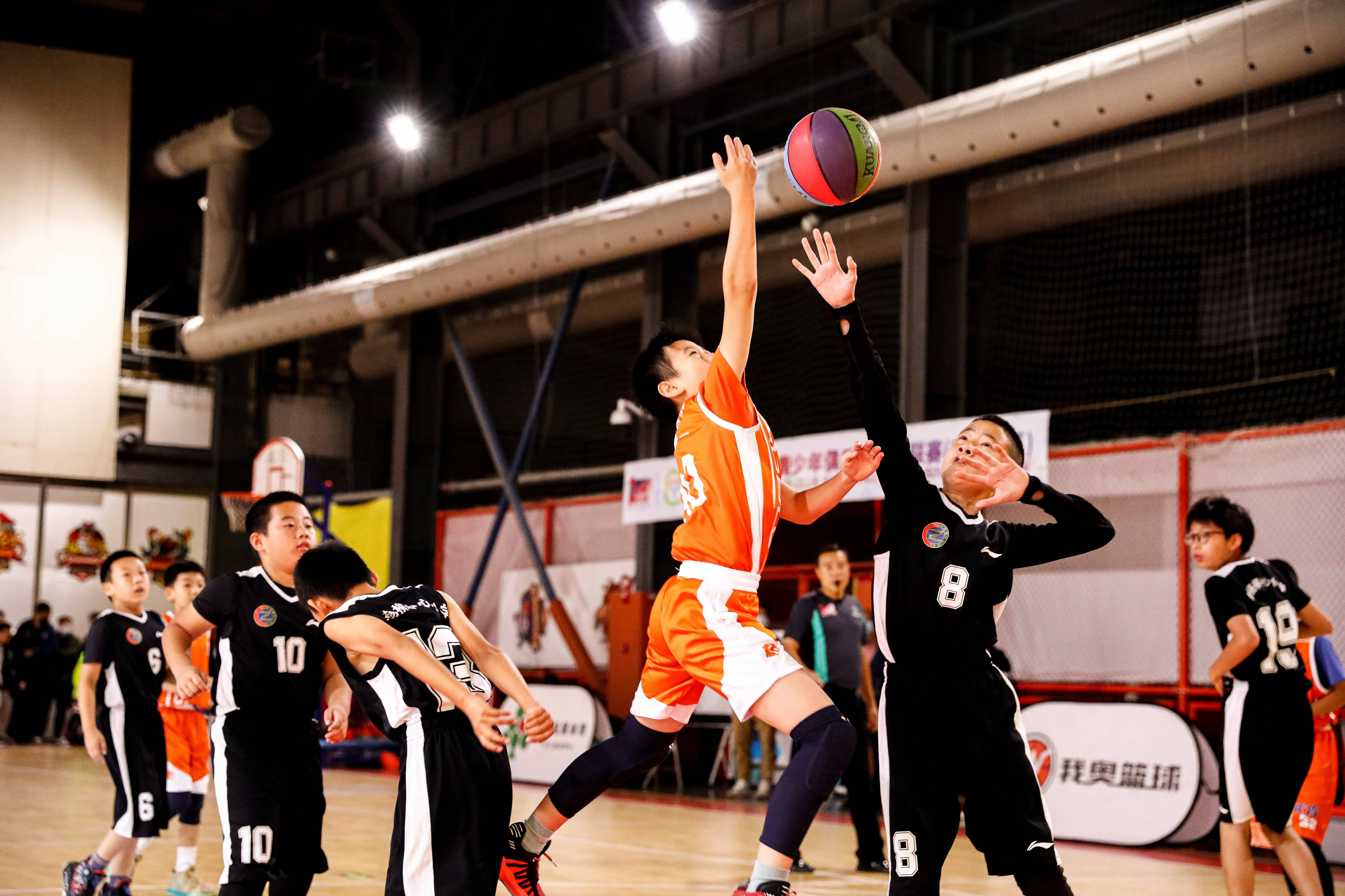 21–22 NBA賽季將于十月戰(zhàn)火重燃,在進(jìn)入最后備賽期階段,不妨隨筆者腳步一起從各個(gè)位置預(yù)覽一下現(xiàn)役NBA聯(lián)盟之中的優(yōu)秀戰(zhàn)力。 21–22 NBA賽季將于十月戰(zhàn)火重燃,在進(jìn)入最后備賽期階段,不妨隨筆者腳步一起從各個(gè)位置預(yù)覽一下現(xiàn)役NBA聯(lián)盟之中的優(yōu)秀戰(zhàn)力。