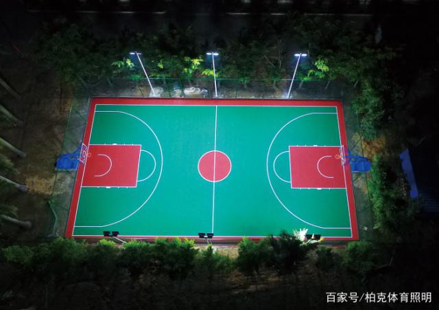 為豐富校園文化生活,增強教職工身體素質,9月18日至10月22日,校工會組織開展了教職工籃球賽,經過4周17個比賽日共46場對陣的精彩角逐,2024年北京理工大學教職工籃球賽圓滿落幕。 為豐富校園文化生活,增強教職工身體素質,9月18日至10月22日,校工會組織開展了教職工籃球賽,經過4周17個比賽日共46場對陣的精彩角逐,2024年北京理工大學教職工籃球賽圓滿落幕。