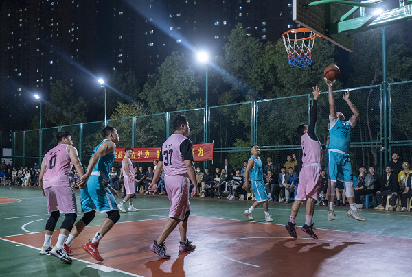 NBA2K22是一款以為主題的體育游戲,讓玩家進(jìn)入籃球之城,還原球員,自由組建籃球隊,并在不同場景中進(jìn)行戰(zhàn)斗。NBA2K22游戲提供了球與運(yùn)球的深度體驗(yàn),讓玩家盡享競技挑戰(zhàn)和樂趣。NBA2K22集籃球體驗(yàn)、個性化定制,逼真的畫面、真實(shí)的操作感和深度的游戲體驗(yàn),讓玩家能在這款游戲中找到屬于自己的樂趣。 NBA2K22是一款以為主題的體育游戲,讓玩家進(jìn)入籃球之城,還原球員,自由組建籃球隊,并在不同場景中進(jìn)行戰(zhàn)斗。NBA2K22游戲提供了球與運(yùn)球的深度體驗(yàn),讓玩家盡享競技挑戰(zhàn)和樂趣。NBA2K22集籃球體驗(yàn)、個性化定制,逼真的畫面、真實(shí)的操作感和深度的游戲體驗(yàn),讓玩家能在這款游戲中找到屬于自己的樂趣。